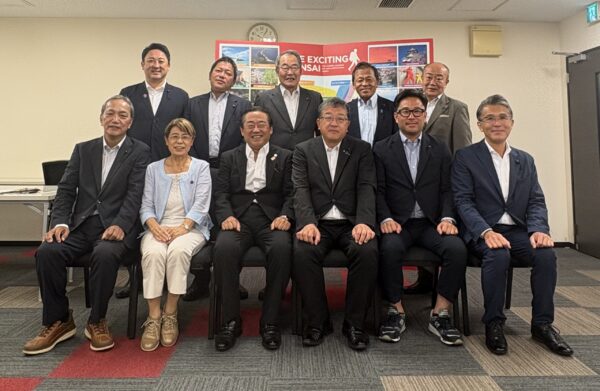 福島県議会商労文教委員会様にご来所いただきました